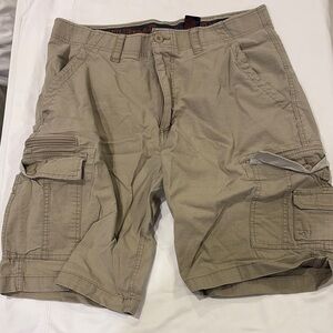 Weather First Men's Tan Cargo Shorts